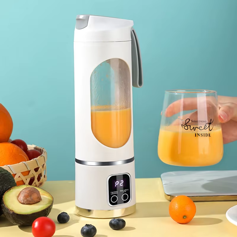 BlendMixer — przenośny blender